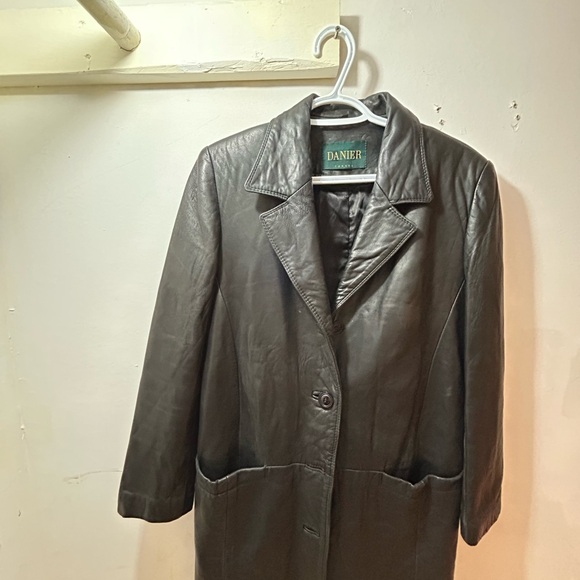 Jackets & Blazers - Used Unisex Danier Black leather Jacket